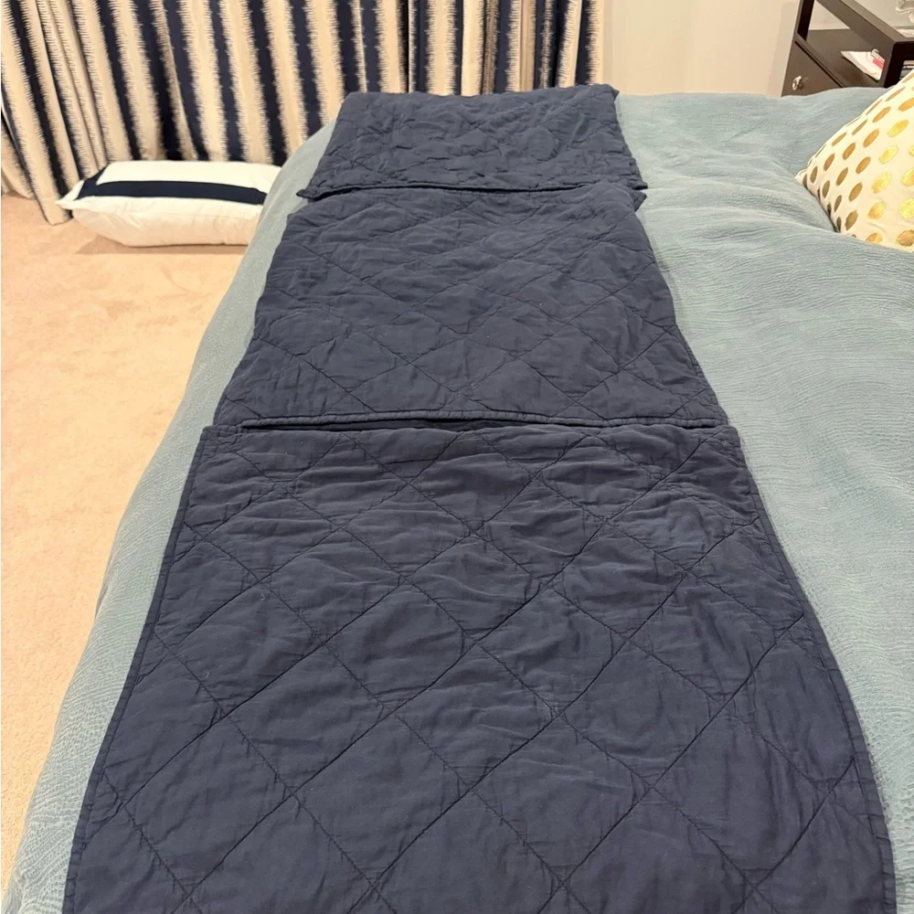 Serena and Lily King Size Navy Blue Quilted Bedding Set - Picture 7 of 9